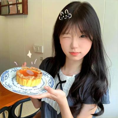 美女蛇岛求生